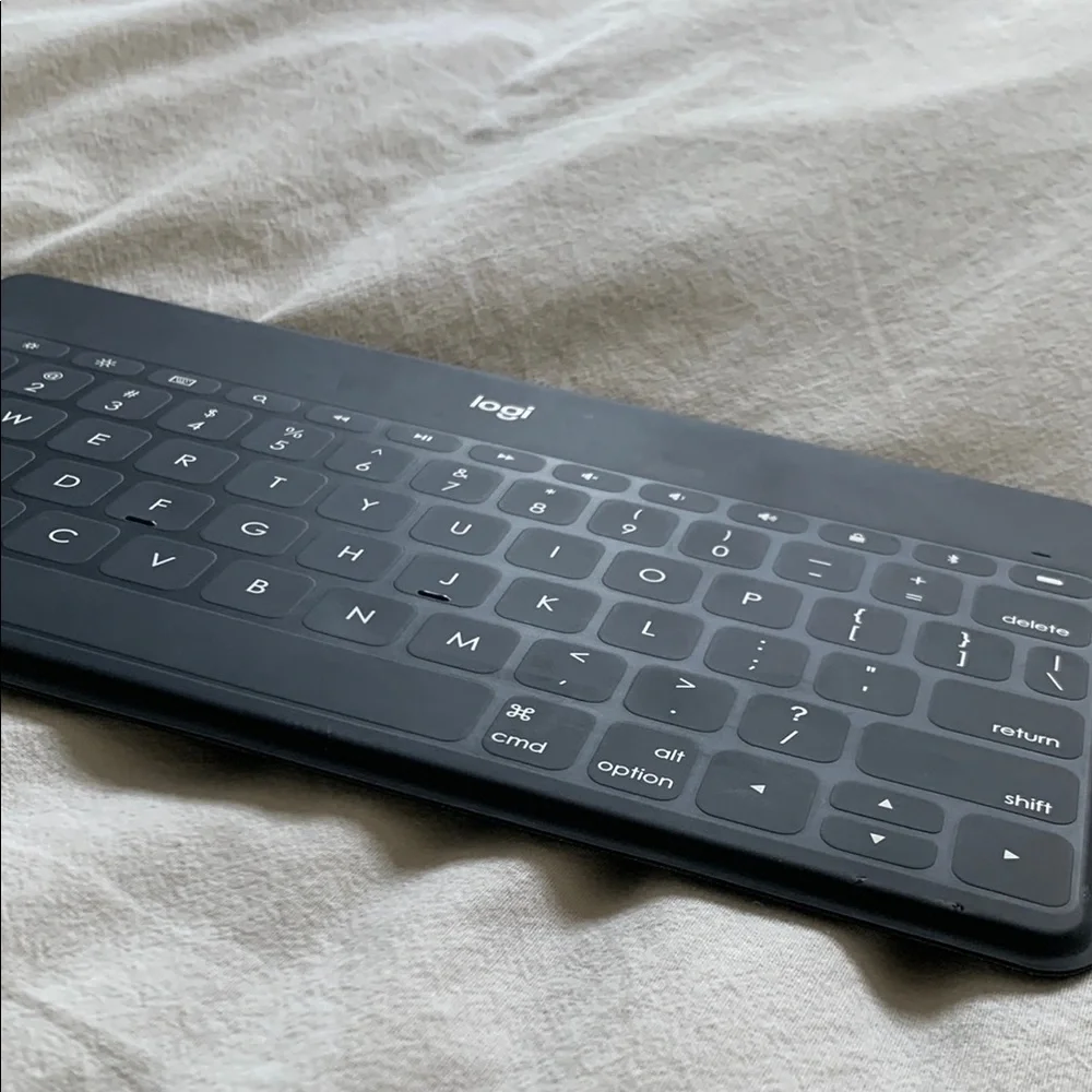 Logitech Black Tablet Keyboard with Multi-Device Connectivity